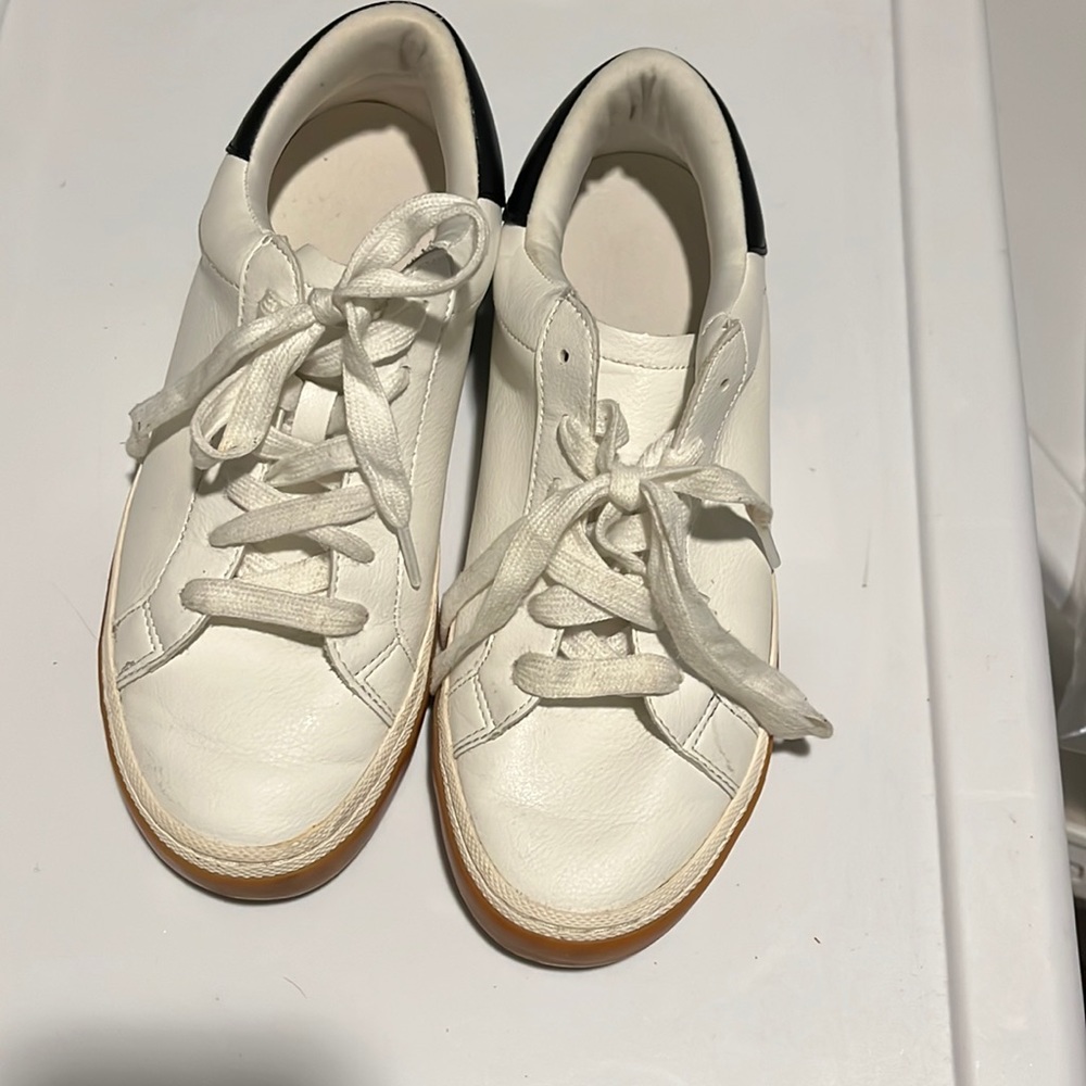 Comfy and cute sneakers